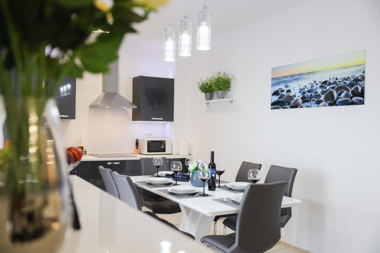 Deluxe Look Apartment Zadar Bagian luar foto